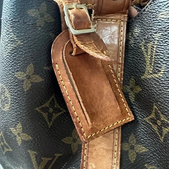 Louis Vuitton Monogram Brown Leather Men's Bag - Picture 5 of 7